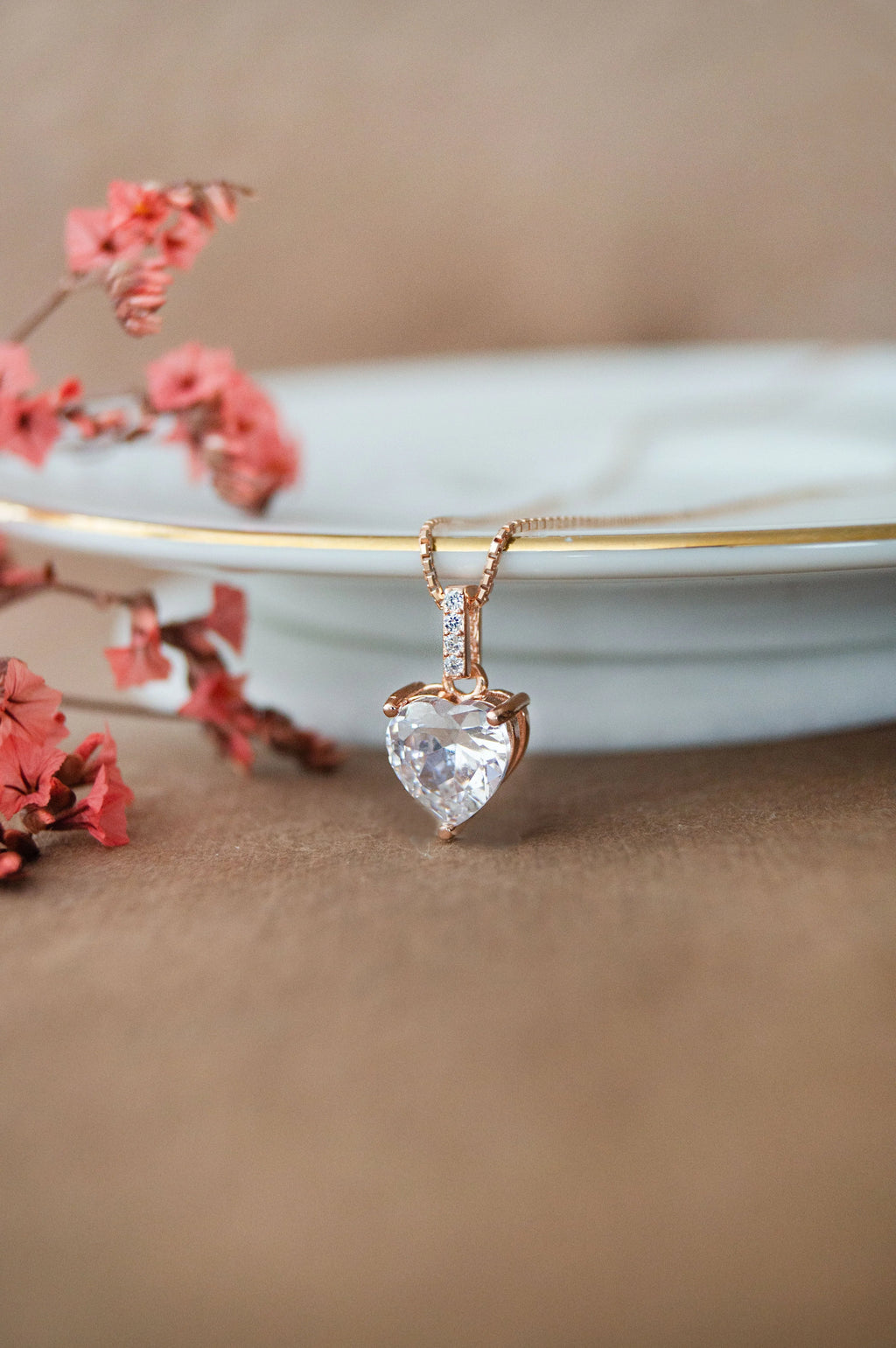 Lovable Heart Solitaire Rose Gold Plated Sterling Silver Pendant Set