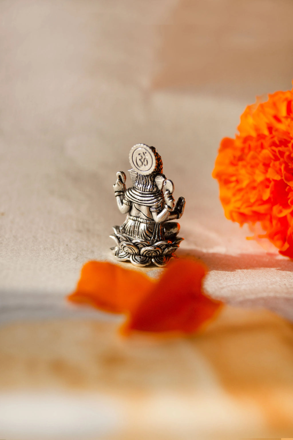 Divine Ganesha 925 Sterling Silver Idol - Family Wali Diwali Gift Hamper