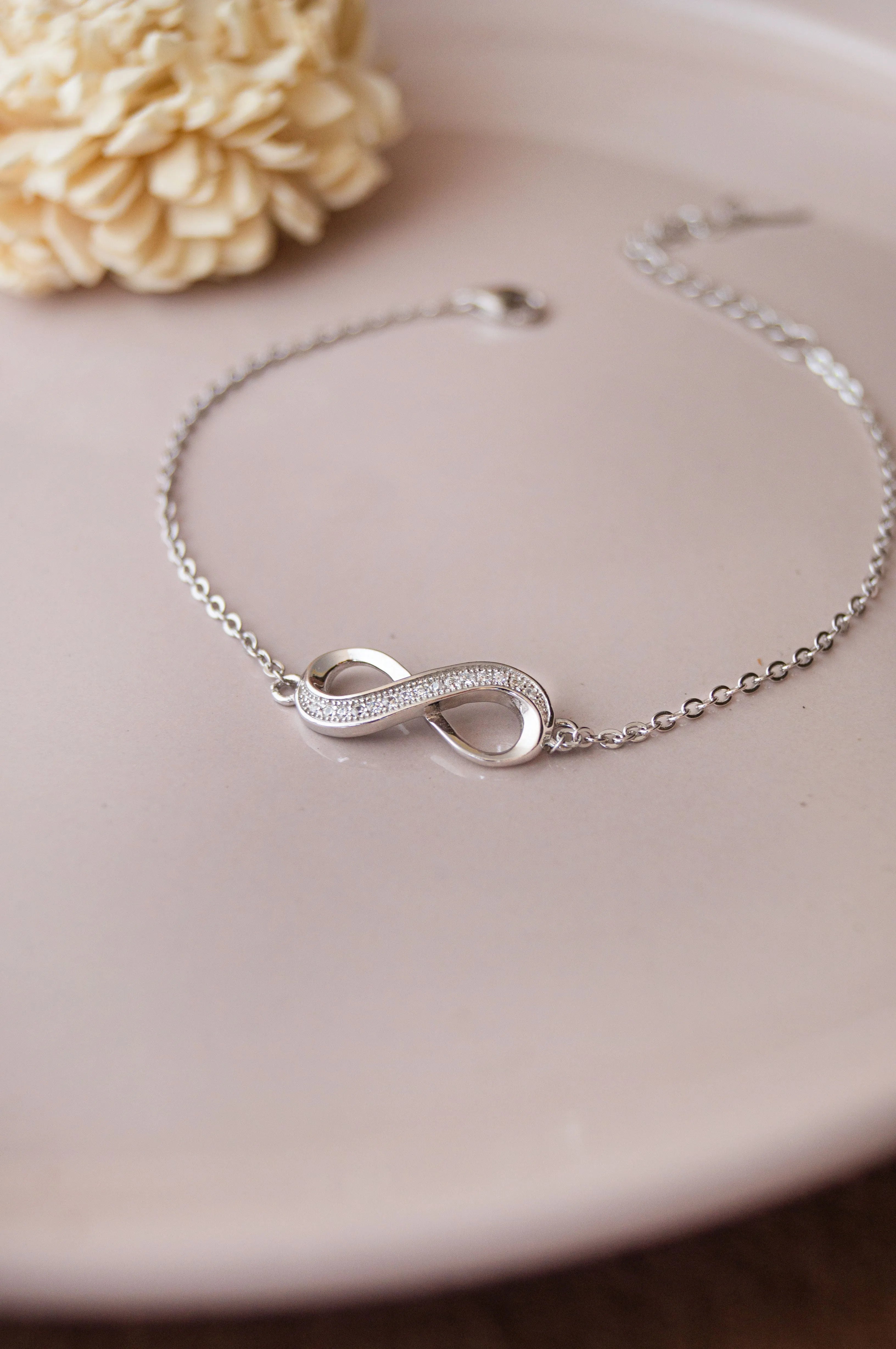 Pretty Infinity Sterling Silver Chain Bracelet