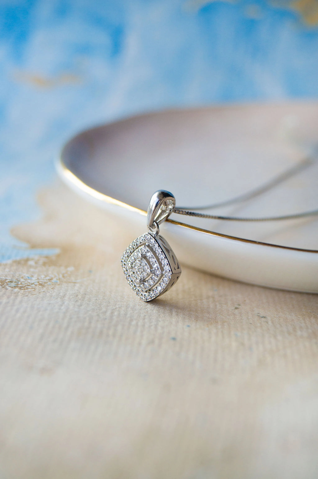 Ecentric Square Sterling Silver Pendant Set