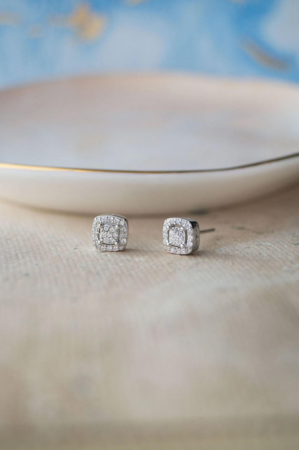 Ecentric Square Sterling Silver Pendant Set