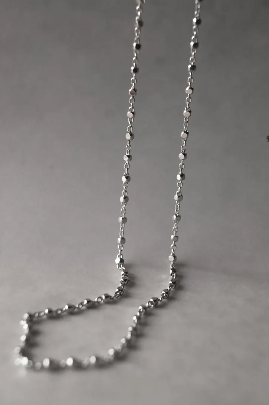 Multifaceted Beads Vintage Sterling Silver Chain